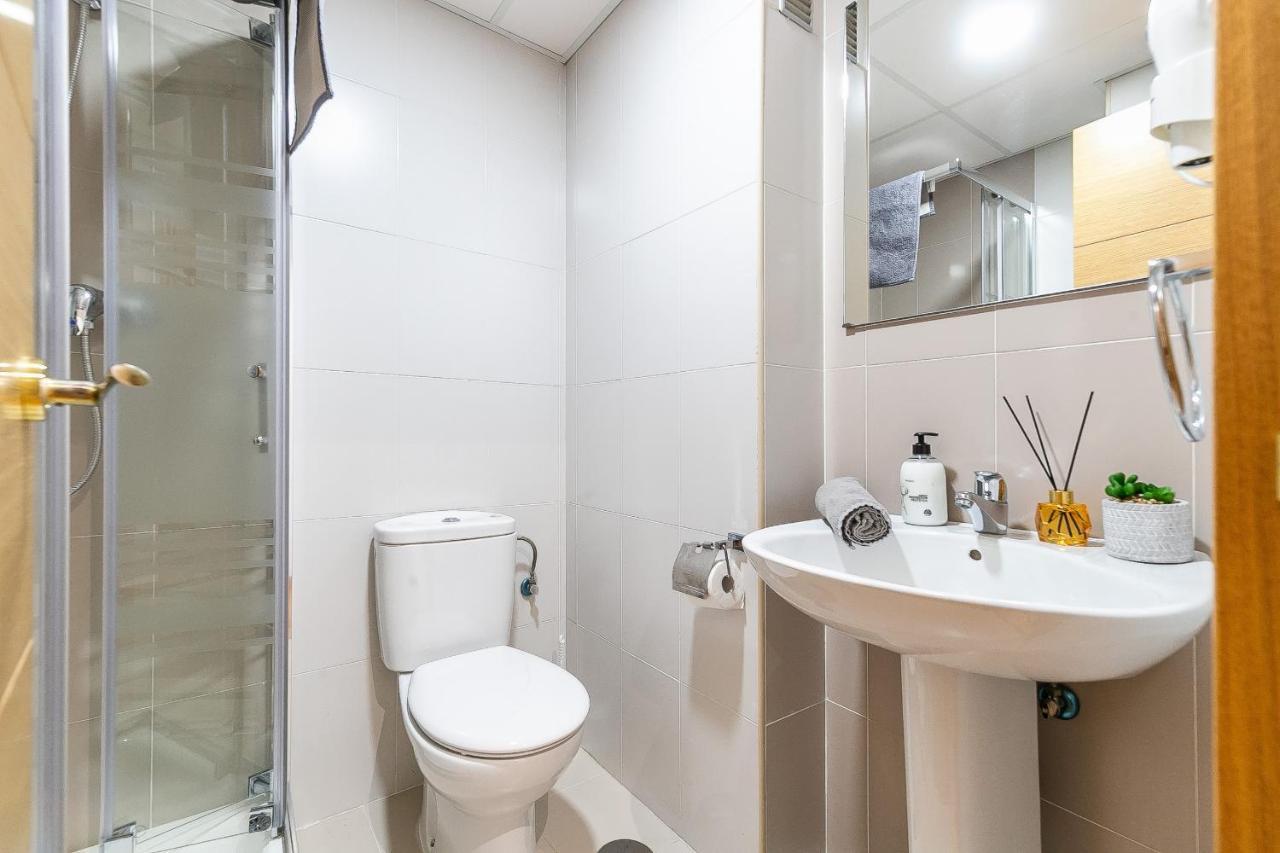 Modern Beach Apartment Valparaiso With Parking Malaga Luaran gambar