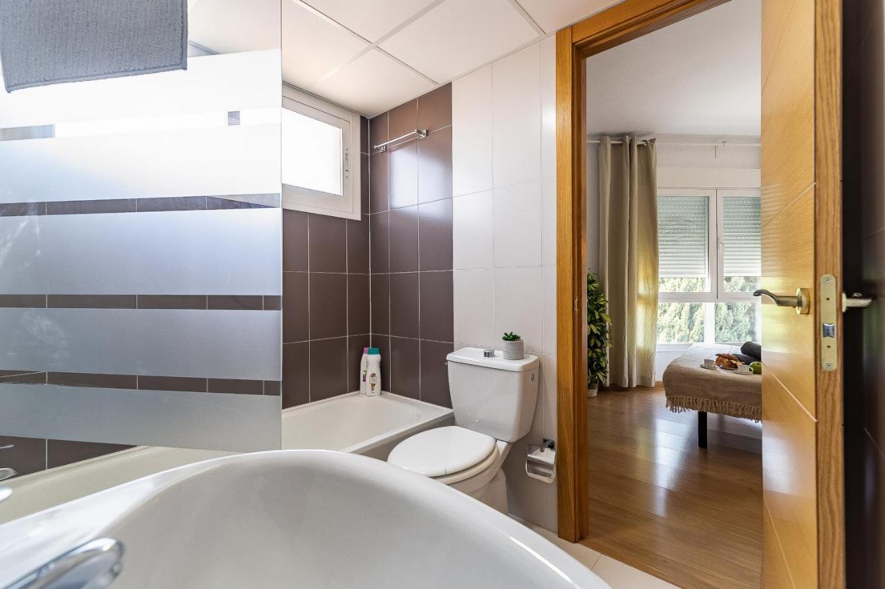 Modern Beach Apartment Valparaiso With Parking Malaga Luaran gambar